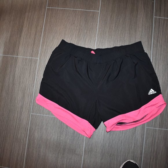 Adidas Pants - supernova sport shorts